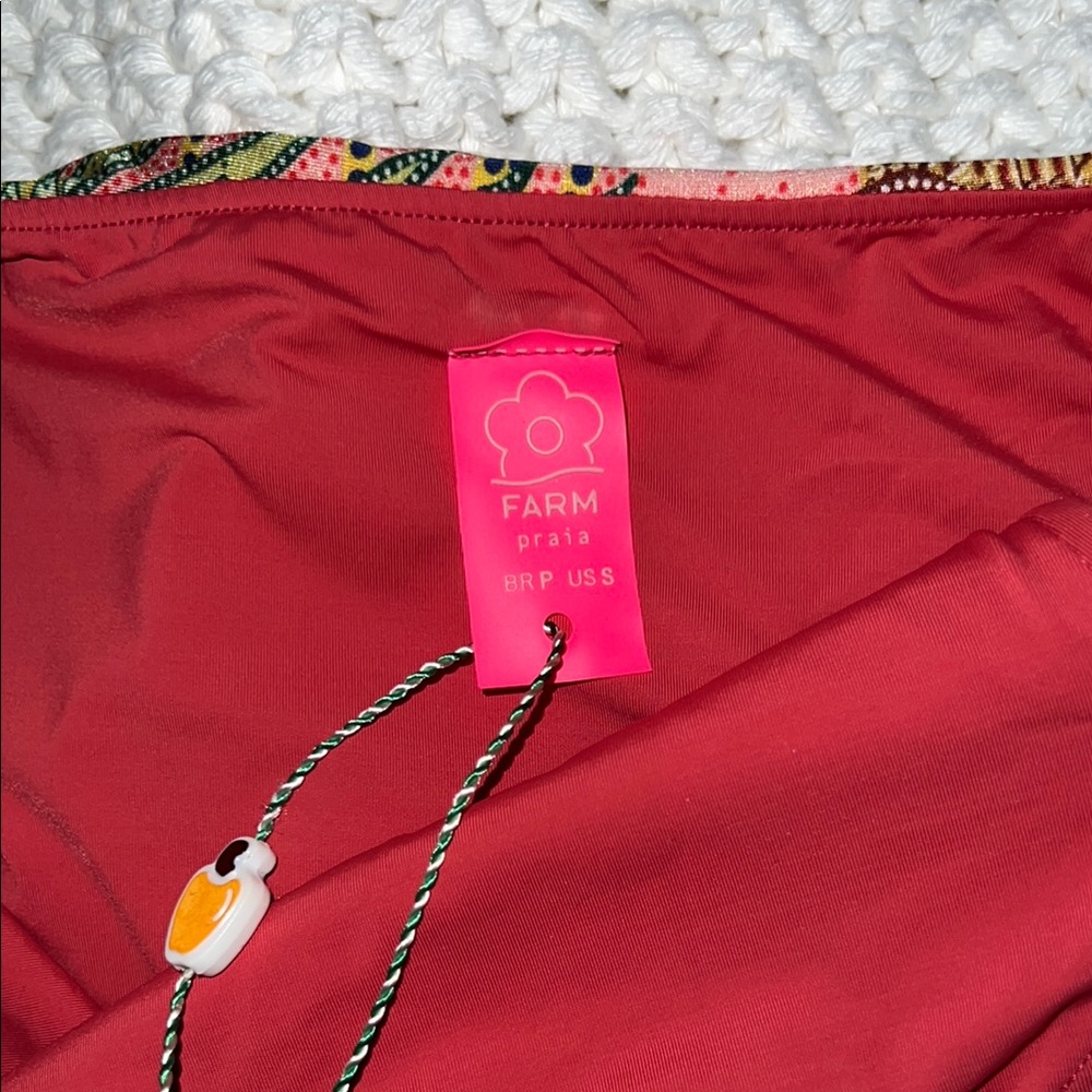 FARM Rio Tropical Print One Piece Swimsuit - Picture 6 of 6